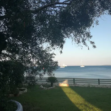 Stami's Seaside Сasa de vacaciones Pyrgi (Corfu)