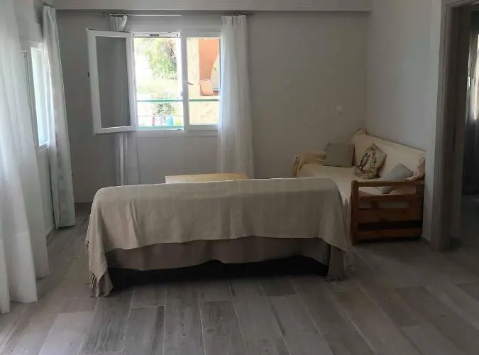 Stami's Seaside Tatil Evi *